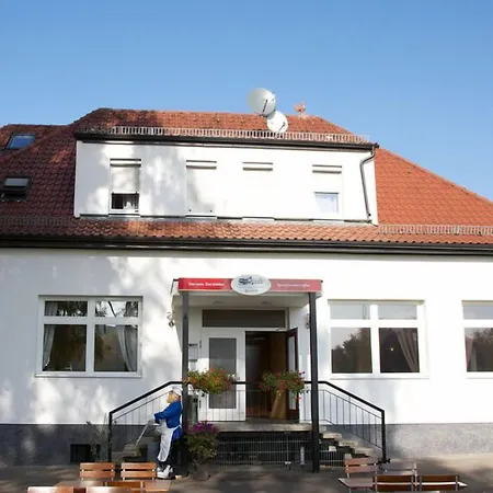 Waldheim-2